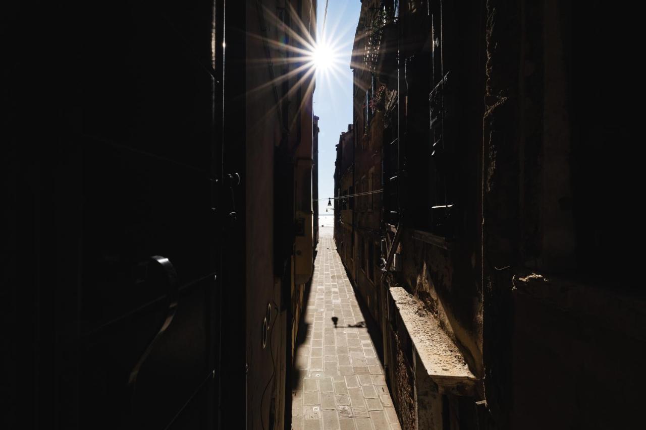 Appartamenti Superior In Via Garibaldi By Bricola Apartments Venedig Exteriör bild